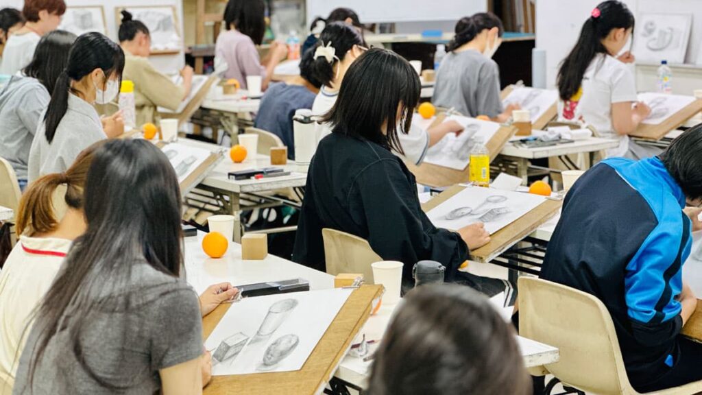 「夏のデッサン教室」授業レポート！