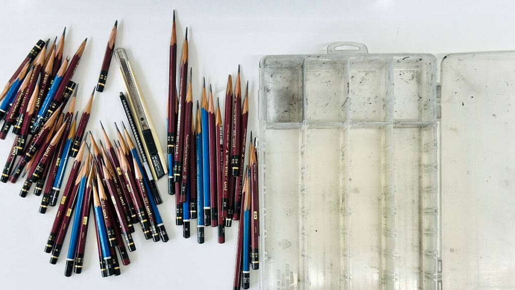 １年間使った道具箱をきれいにする